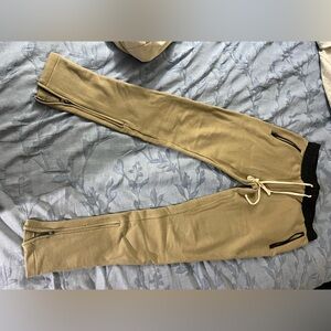 Men's Fear of God Essentials sweatpant